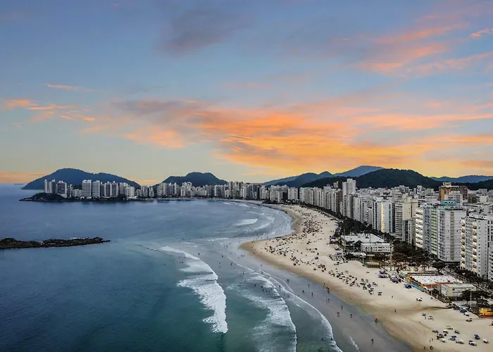 Vista incrível Beira-Mar Espaçoso 4 Qts AC Guarujá