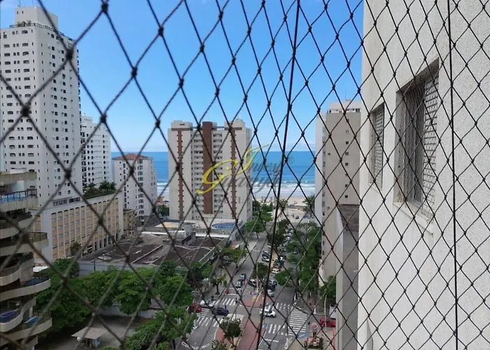 Apartamento Pitangueiras Centro Guarujá , 150 metros da Praia Vista Mar