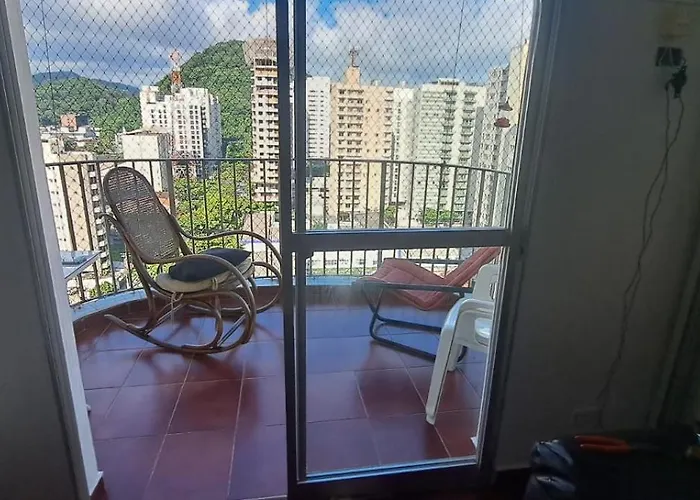 Apartamento Pitangueiras Centro Guarujá , 150 metros da Praia Vista Mar